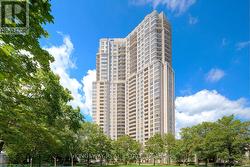 814 - 35 KINGSBRIDGE GARDEN CIRCLE  Mississauga, ON L5R 3Z5