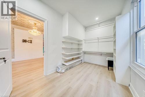 1062 Cannon Street E, Hamilton, ON 