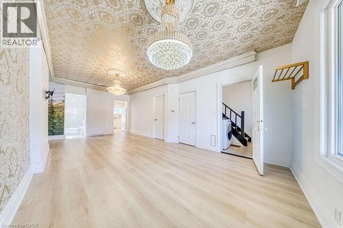 1062 Cannon Street E, Hamilton, ON 