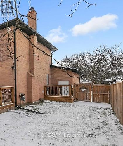 108 Cardinal Crescent, Newmarket, ON 