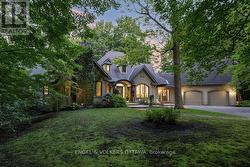 1412 HOUSTON CRESCENT  Ottawa, ON K2W 1B6