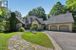1412 HOUSTON CRESCENT  Ottawa, ON K2W 1B6