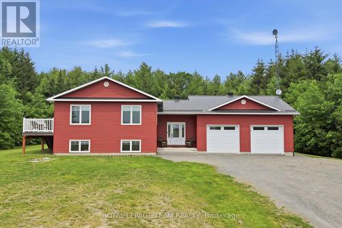 11435 LEVERE ROAD  North Dundas, ON K0E 1S0