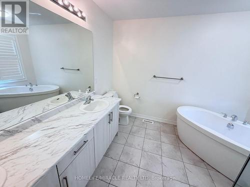 1195 Plymouth Drive, Oshawa, ON 