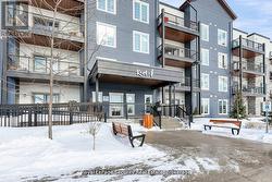 217 - 54 KODA STREET Barrie, ON L9J 0J6