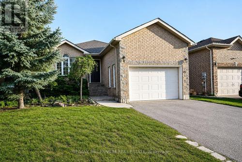 15 QUINLAN ROAD  Barrie, ON L4M 6T2