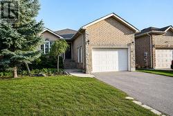 15 QUINLAN ROAD  Barrie, ON L4M 6T2