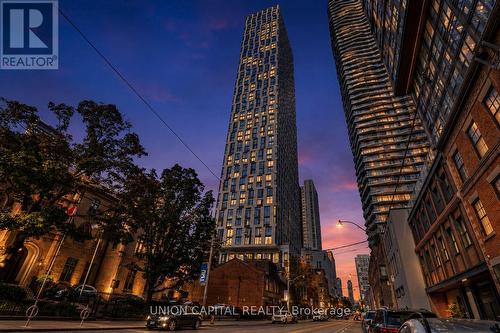 1901 - 252 CHURCH STREET  Toronto, ON M5B 0E6
