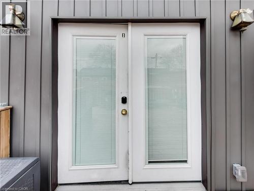229 Parkdale Avenue N, Hamilton, ON - Outdoor With Exterior