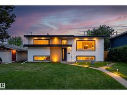 7107 87 AV NW  Edmonton, AB T6B 0L6