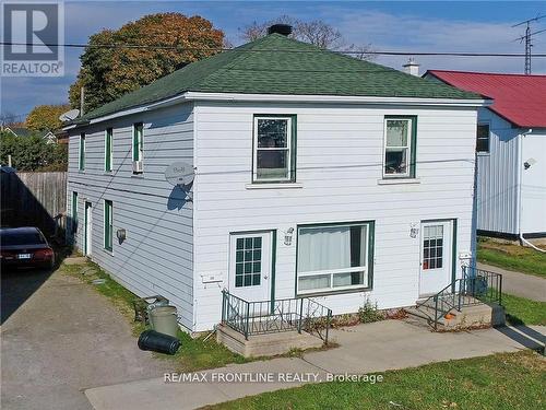 30 WILLIAM STREET E  Smiths Falls, ON K7A 1C4