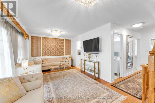2478 William Jackson Drive, Pickering, ON 