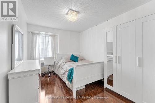 2478 William Jackson Drive, Pickering, ON 