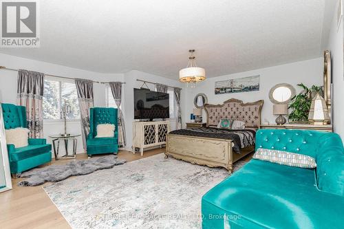 3339 Crompton Crescent, Mississauga, ON 