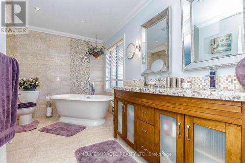 3339 Crompton Crescent, Mississauga, ON 