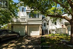 58 - 122 CASTLEGREEN PRIVATE Ottawa, ON K1T 3N2