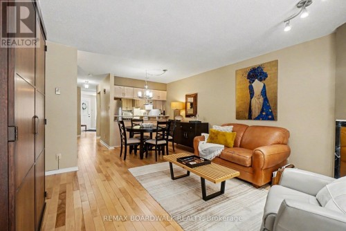 5 Briston Private, Ottawa, ON 