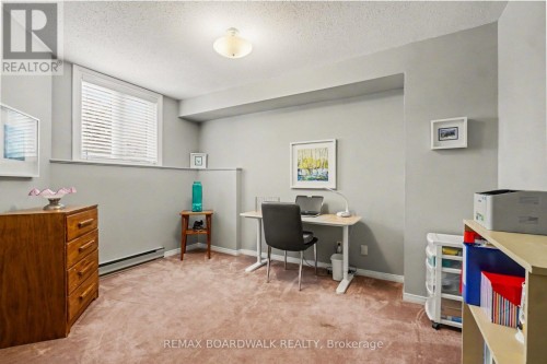 5 Briston Private, Ottawa, ON 