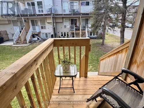 5 Briston Private, Ottawa, ON 