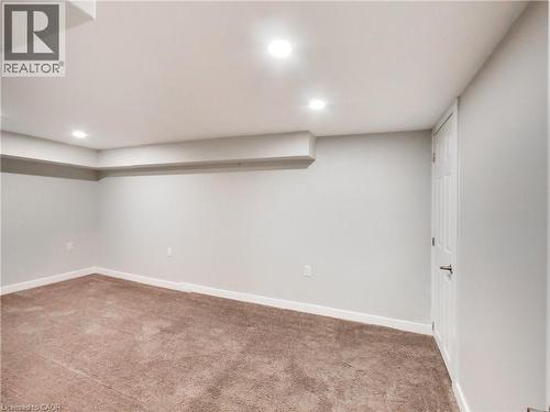 229 Parkdale Avenue N, Hamilton, ON 