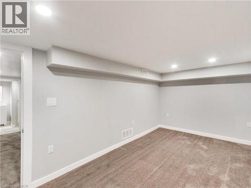 229 Parkdale Avenue N, Hamilton, ON 
