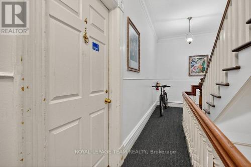 260 Somerset Street W, Ottawa, ON 