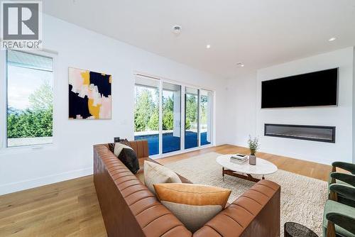 Virtually staged - 4451 Hayes Road, Kelowna, BC 