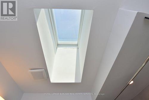 2499 Whittaker Drive, Burlington, ON 