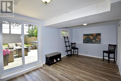 2499 Whittaker Drive, Burlington, ON 
