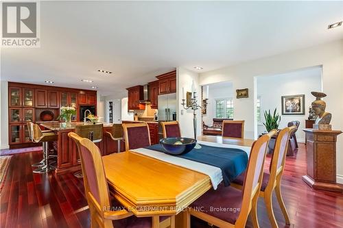 493 Ridge Road E, Grimsby, ON - Indoor Photo Showing Dining Room