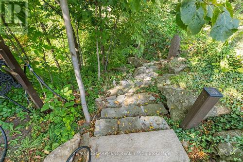 493 Ridge Road E, Grimsby, ON - Outdoor