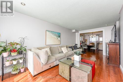 2569 Lundene Road, Mississauga, ON 