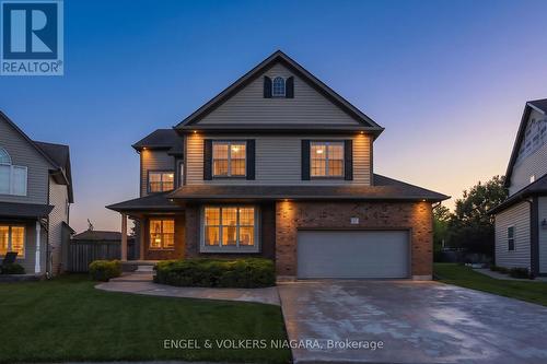 17 SARAH CRESCENT  West Lincoln (Smithville), ON L0R 2A0