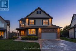 17 SARAH CRESCENT  West Lincoln (Smithville), ON L0R 2A0