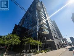 817 - 320 RICHMOND STREET E Toronto, ON M5A 1P9