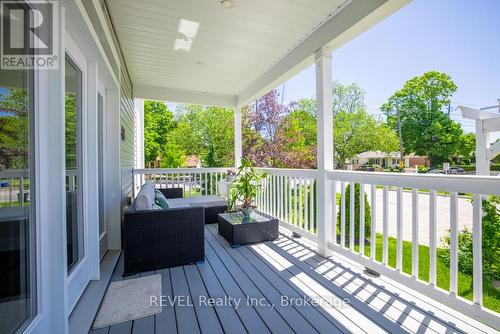 Perfect additional outdoor living space! - 1 Princeton Common Street, St. Catharines (Lakeport), ON 