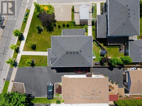 Guest parking located next to the home's parking. - 1 Princeton Common Street, St. Catharines (Lakeport), ON 