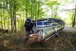 Star Craft Pontoon Boat - 