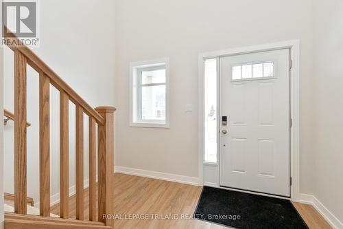 112 Styles Drive, St. Thomas, ON - Indoor Photo Showing Other Room
