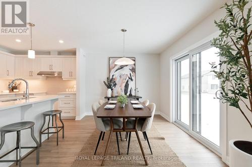 112 Styles Drive, St. Thomas, ON - Indoor Photo Showing Dining Room