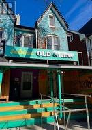 27 & 29 KENSINGTON AVENUE  Toronto, ON M5T 2J8