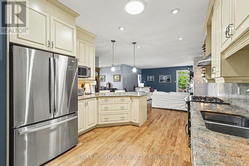 24 Samara Place, Ottawa, ON 