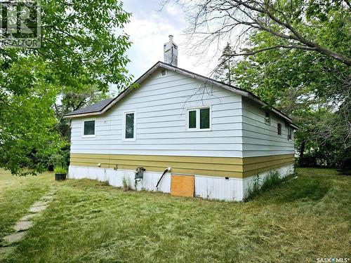 195 Morley Street, Kisbey, SK 