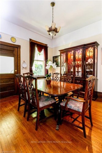 55 Cayley Street, Hamilton, ON 