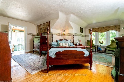 55 Cayley Street, Hamilton, ON 