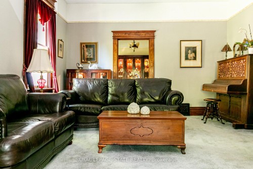 55 Cayley Street, Hamilton, ON 