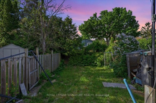 54 Scott Crescent, Barrie, ON 