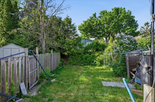 54 Scott Crescent, Barrie, ON 