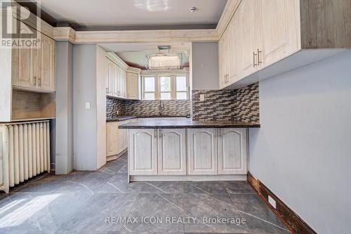 59 Irvin Street, Kitchener, ON 