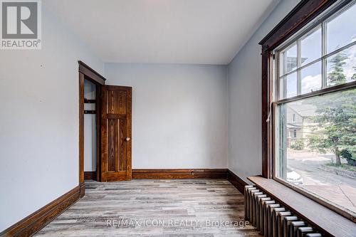 59 Irvin Street, Kitchener, ON 